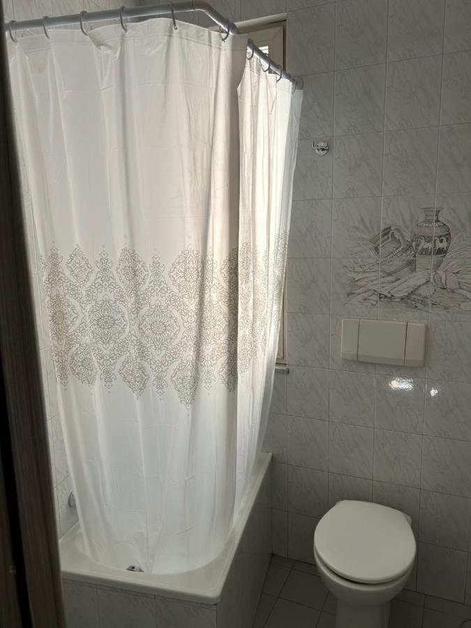 Happy Fly Hotel Наполи Екстериор снимка
